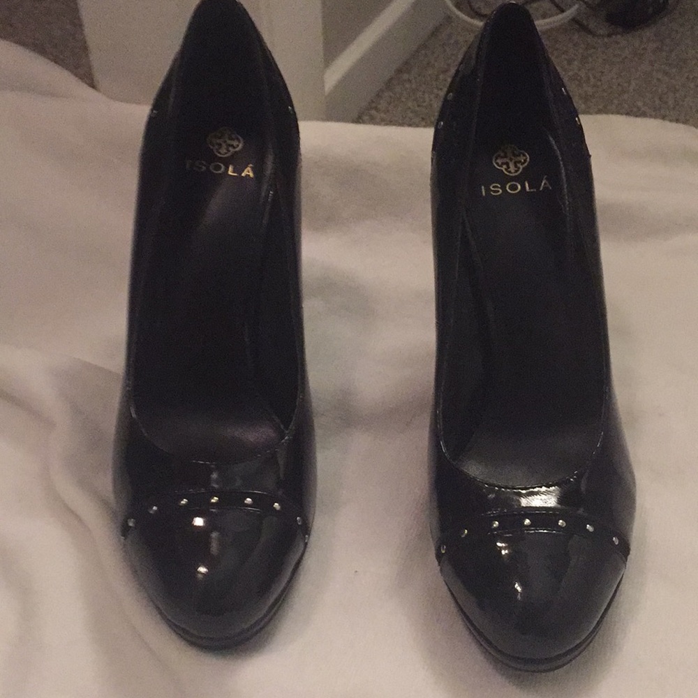 COPY - Black patent leather, Isola pumps